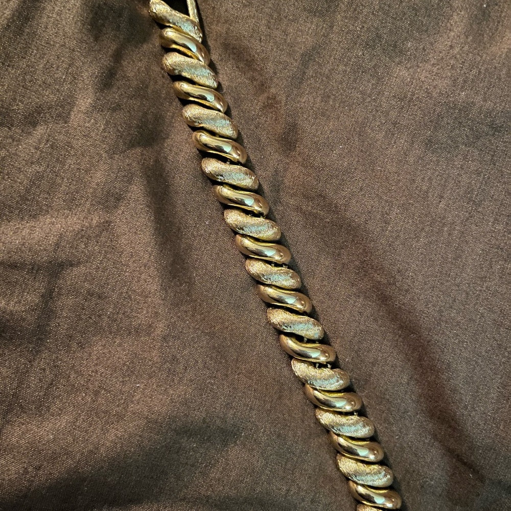 Gold bracelet